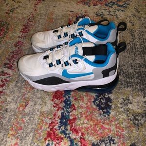 Nike 270 react kids size 13!  Like new